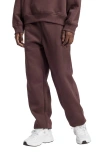 Adidas Originals Adidas Essentials Trefoil Lifestyle Fleece Sweatpants In Shadow Brown