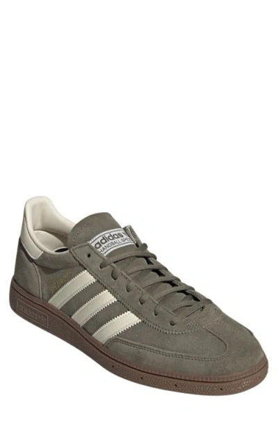 Adidas Originals Adidas Gender Inclusive Handball Spezial Sneaker In Green