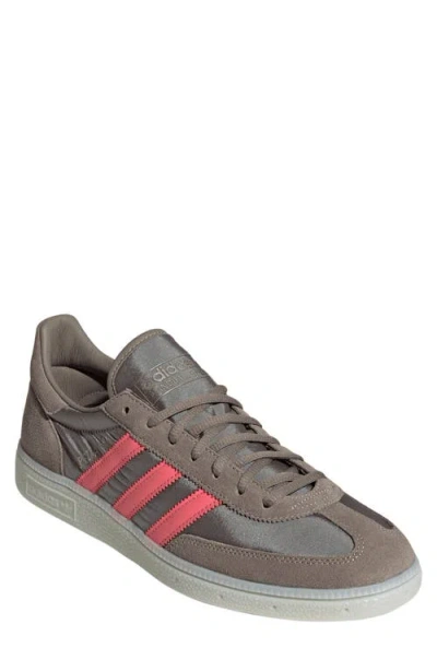 Adidas Originals Adidas Gender Inclusive Handball Spezial Sneaker In Gray