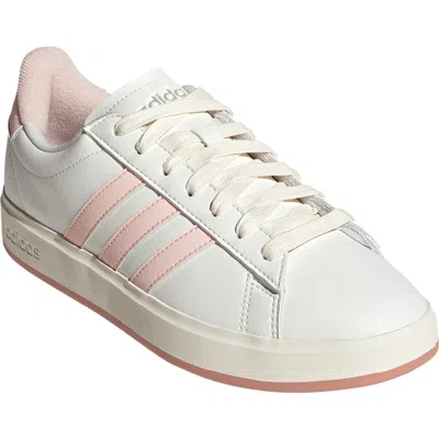 Adidas Originals Adidas Grand Court 2.0 Sneaker In White/quartz/green Met.
