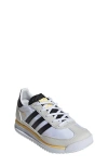 Adidas Originals Sl 72 Rs Shoes In White/ Black/ Spark