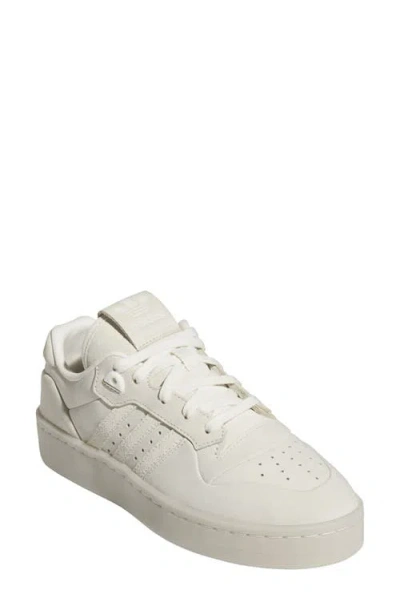 Adidas Originals Adidas Rivalry Lux Low Top Basketball Sneaker In Cream/cream/alumina