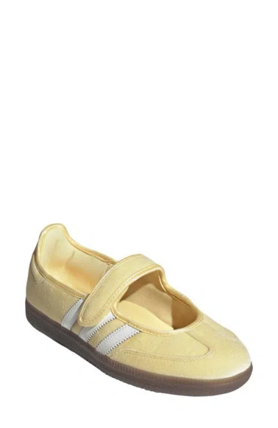 Adidas Originals Adidas Samba Jane Sneaker In Yellow