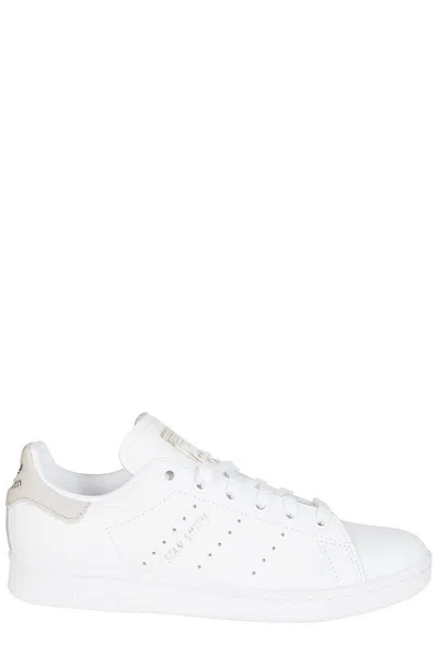 Adidas Originals Adidas Stan Smith Low In White
