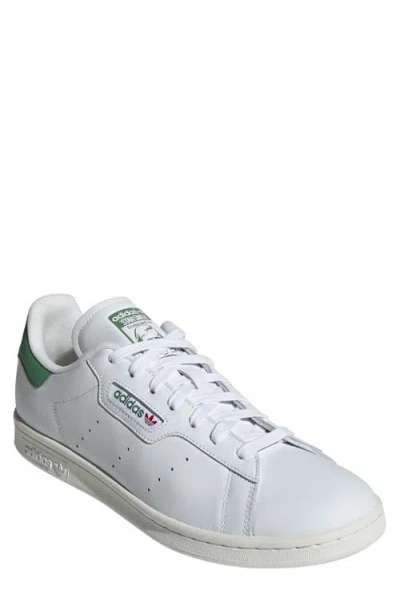 Adidas Originals Adidas Stan Smith Sneaker In White/white/preloved Green