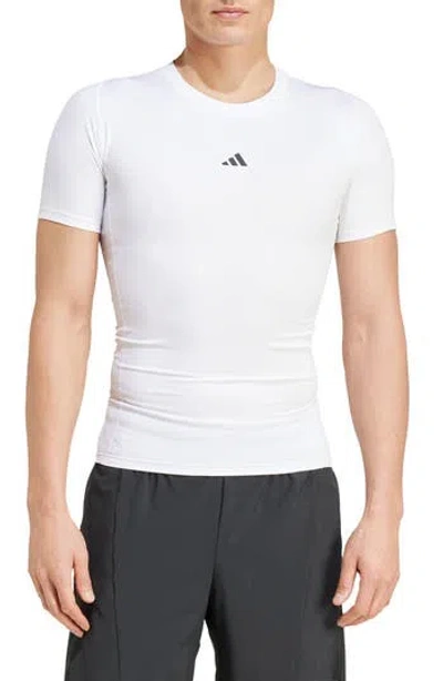 Adidas Originals Adidas Techfit Aeroready Training T-shirt In White