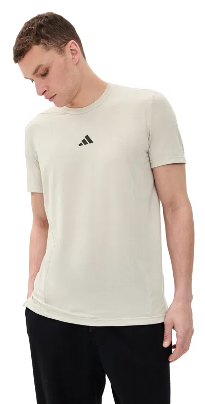 Adidas Originals D4t Workout Tee Wonder Alumina In Gray