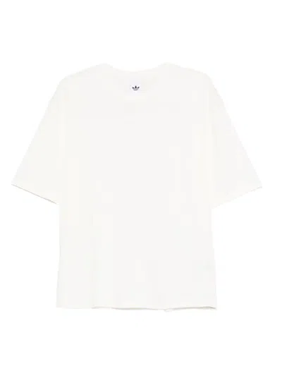 Adidas Originals Distressed-trim Logo T-shirt In White