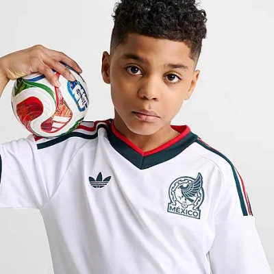 Adidas Originals Fifa World Cup 26 Trionda Mini Soccer Ball