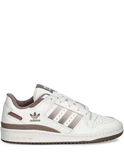 Adidas Originals Forum Low Cl Sneakers In White