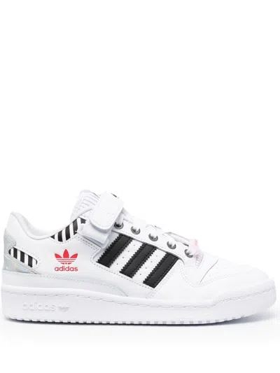 Adidas Originals Forum Low-top Sneakers In Cloud White/core Black/true Pink