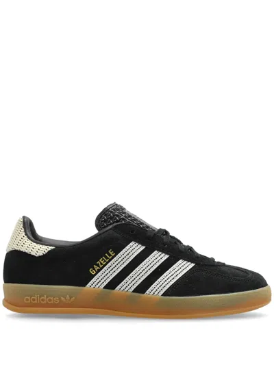 Adidas Originals Gazelle Sneakers In Black