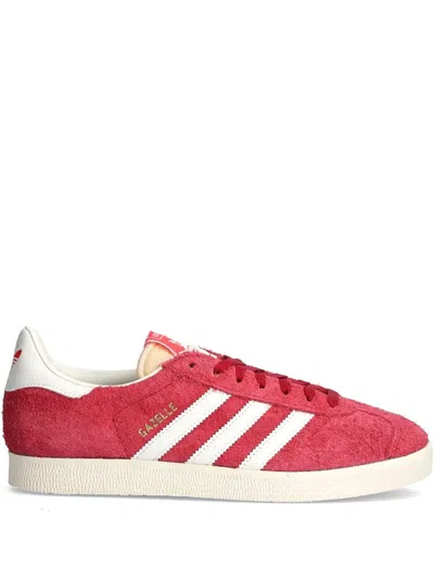 Adidas Originals Gazelle Sneakers In Red