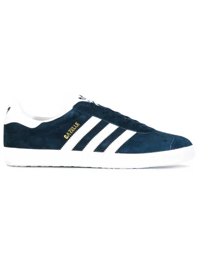 Adidas Originals Gazzelle Trainer In Blue