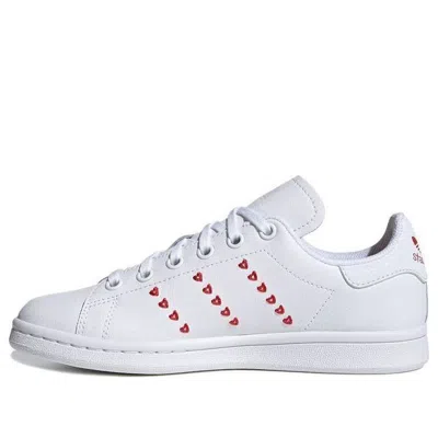 Adidas Originals (gs) Adidas Stan Smith J 'heart Valentine's Day' In White