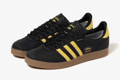 Pre-owned Adidas Originals Ie8480 Descendant  Gazelle Gore-tex Core Black Yellow (men's)