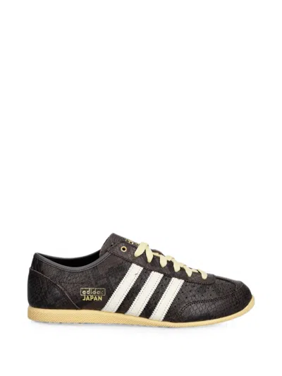 Adidas Originals Japan Decon Low-top Sneakers In Black