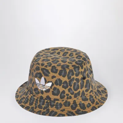ADIDAS ORIGINALS ADIDAS ORIGINALS LEOPARD PRINT BUCKET HAT BROWN