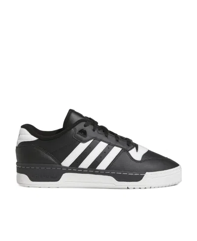 Adidas Originals Logo Low-upper Sports Shoes In Black