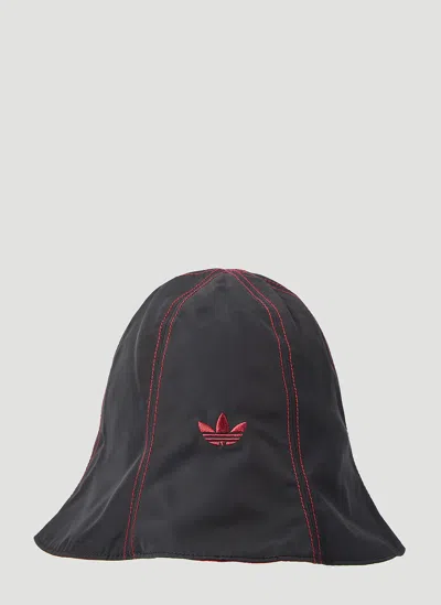 Adidas Originals Logo Motif Bucket Hat In Black