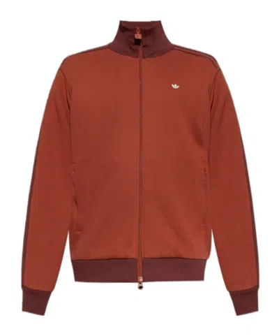 Adidas Originals Logo-plaque Sweatshirt In Red