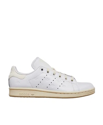Adidas Originals Logo Sneakers In White