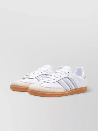 Adidas Originals Logo Sneakers With Contrasting Heel Counter In White