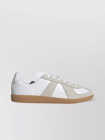 Adidas Originals Low-top Sneakers Rubber Sole Suede Overlays In White