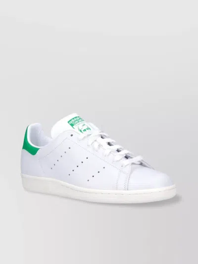 Adidas Originals Low Top Sneakers With Contrast Heel Tab In White