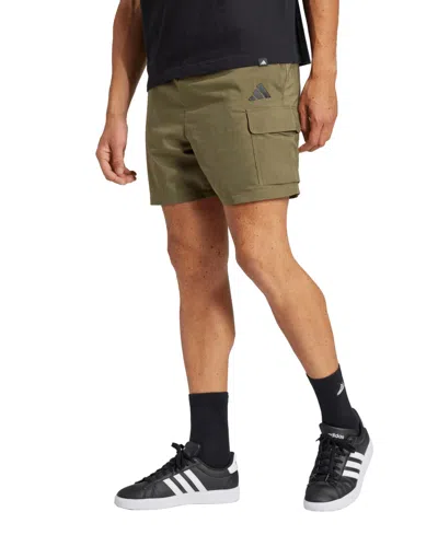 Adidas Originals Men's Woven Chelsea Cargo Shorts In Green