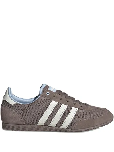 Adidas Originals Mesh-panel Low-top Sneakers In Gray