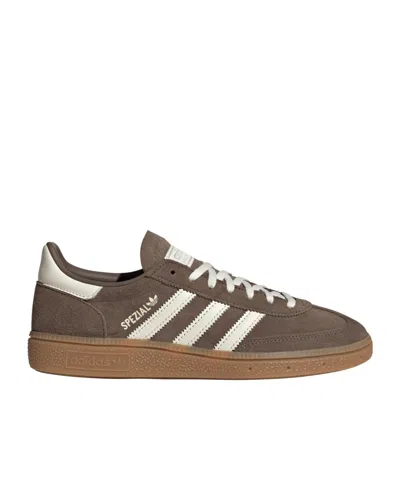 Adidas Originals Retro Casual Sneakers In Brown