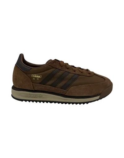 Adidas Originals Snakers Shoes In Brown