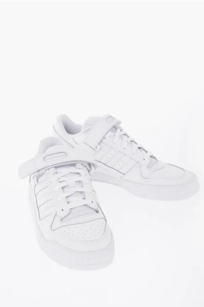 ADIDAS ORIGINALS SOLID COLOR LEATHER FORUM LOW-TOP SNEAKERS