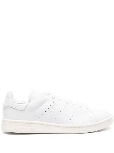 Adidas Originals Adidas Stan Smith Low Top Sneaker In White