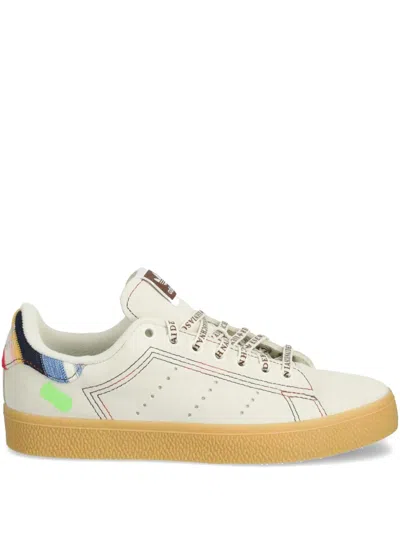 Adidas Originals Stan Smith Sneakers In White