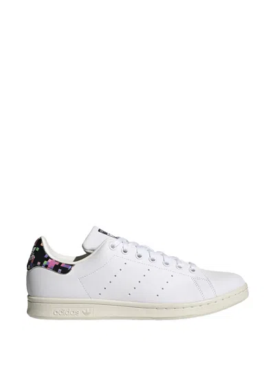 Adidas Originals Stan Smith Sneakers In White
