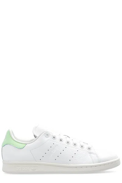 Adidas Originals Stan Smith Sneakers In White/semi Green Spark/off White