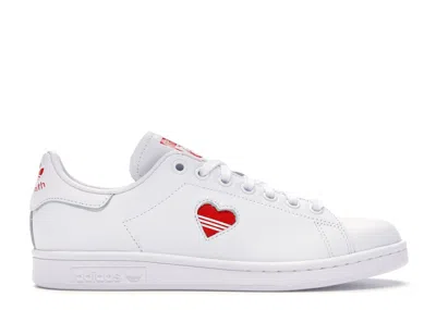 Pre-owned Adidas Originals Stan Smith Valentine's Day (2019) (women's) Sneakers In Footwear White/active Red
