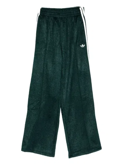 Adidas Originals Stripe Logo Track Pants In Green