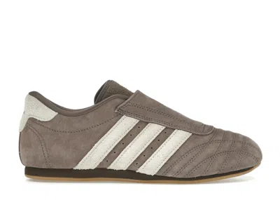 Pre-owned Adidas Originals Taekwondo (women's) Sneakers In Earth Strata/wonder White/gum In Multi