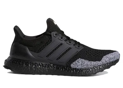 Pre-owned Adidas Originals Ultra Boost 1.0 Dna Oreo Toe Sneakers In Core Black/cloud White