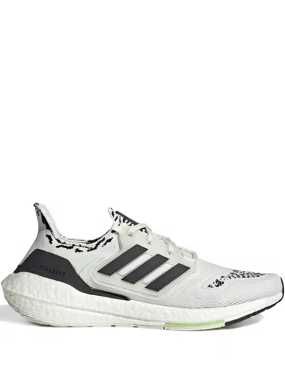 Adidas Originals Ultraboost 22 Sneakers In White