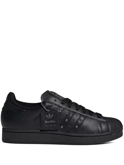 Adidas Originals Unisex Sneakers In Black
