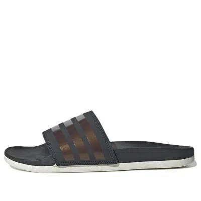 Adidas Originals (wmns) Adidas Adilette Comfort Slides 'stripes Shimmer - Copper Metallic'