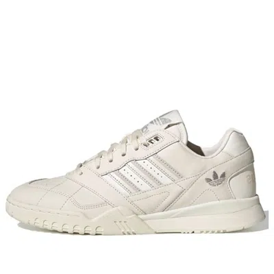 Adidas Originals (wmns) Adidas Ar Trainer 'off White'