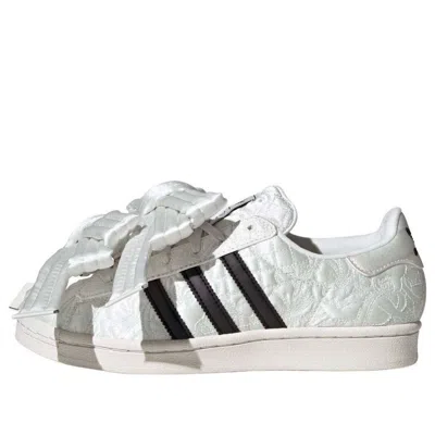 Adidas Originals (wmns) Adidas Caroline Hu Superstar 'white Black'