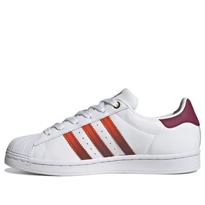 Adidas Originals (wmns) Adidas Her Studio London X Superstar 'autumn Floral' In White