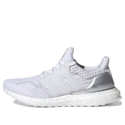 Adidas Originals (wmns) Adidas Nasa X Ultraboost 5.0 Dna 'cloud White'