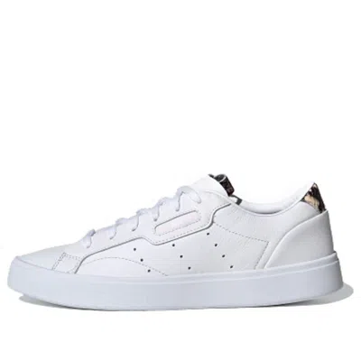 Adidas Originals (wmns)  Sleek Skate Shoes 'white Brown'